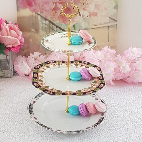 Handmade 3 Tier Cake Stand Unique Tiered Imari Mismatched Plate Serving Tray - Picture 7 of 10
